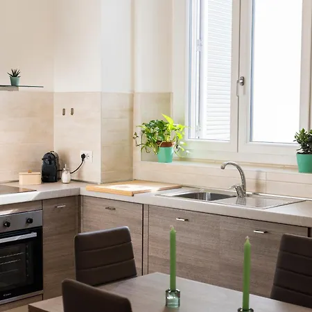 Апартаменты La Casa Di Leo Флоренция