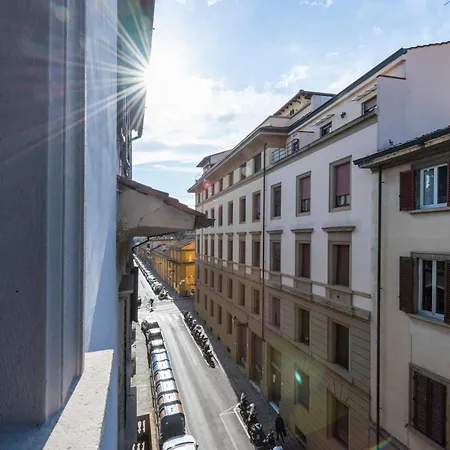 Апартаменты La Casa Di Leo Флоренция